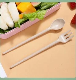 Bento Lunchbox - Lunchtrommel 900ml 3 Laags - Inclusief Bestek - Beige - Opline -Mepal Shop 1146x1200