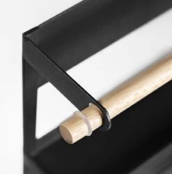 QUVIO Keukenrekje Van Metaal Magnetisch - Kruidenrek - Keuken Opbergrek Voor Kruiden, Handdoeken En Opscheplepels - Zwart 14 QUVIO Keukenrekje Van Metaal Magnetisch - Kruidenrek - Keuken Opbergrek Voor Kruiden, Handdoeken En Opscheplepels - Zwart -Mepal Shop 1186x1200 1