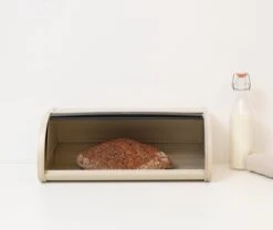 Brabantia Broodtrommel - Met Schuifdeksel - Soft Beige 15 Brabantia Broodtrommel - Met Schuifdeksel - Soft Beige -Mepal Shop 1200x1012 2