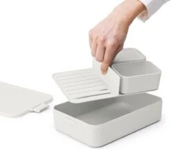 Brabantia Make & Take Bento Lunchbox Incl Bentobox - Large - Kunststof - Light Grey -Mepal Shop 1200x1045 2