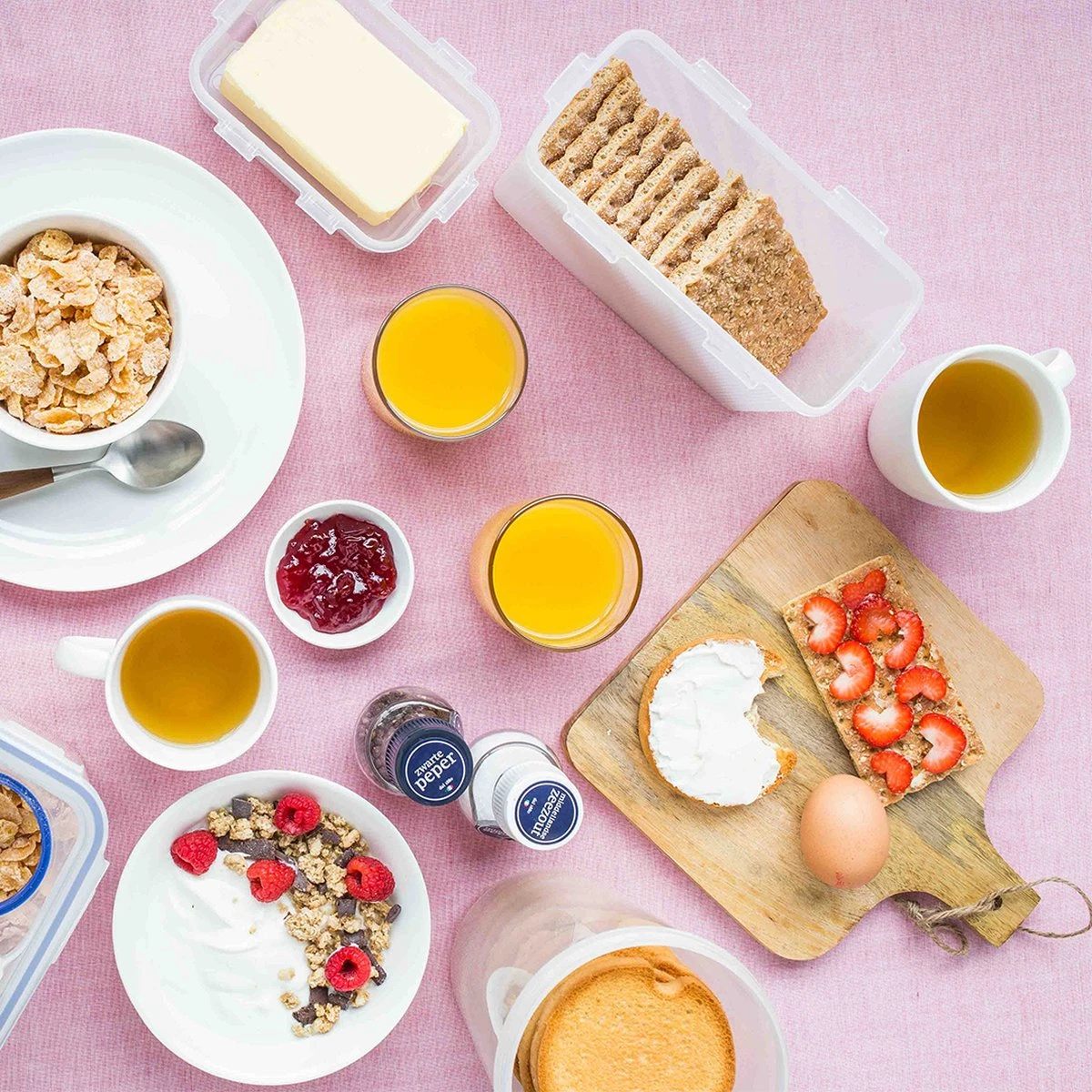 Lock&Lock Cracker Bewaardoos - Knackebrod Bewaardoos - Vershouddoos - 1,5 Liter - Transparant - Set Van 2 Stuks 4 Lock&Lock Cracker Bewaardoos - Knackebrod Bewaardoos - Vershouddoos - 1,5 Liter - Transparant - Set Van 2 Stuks - Afbeelding 4