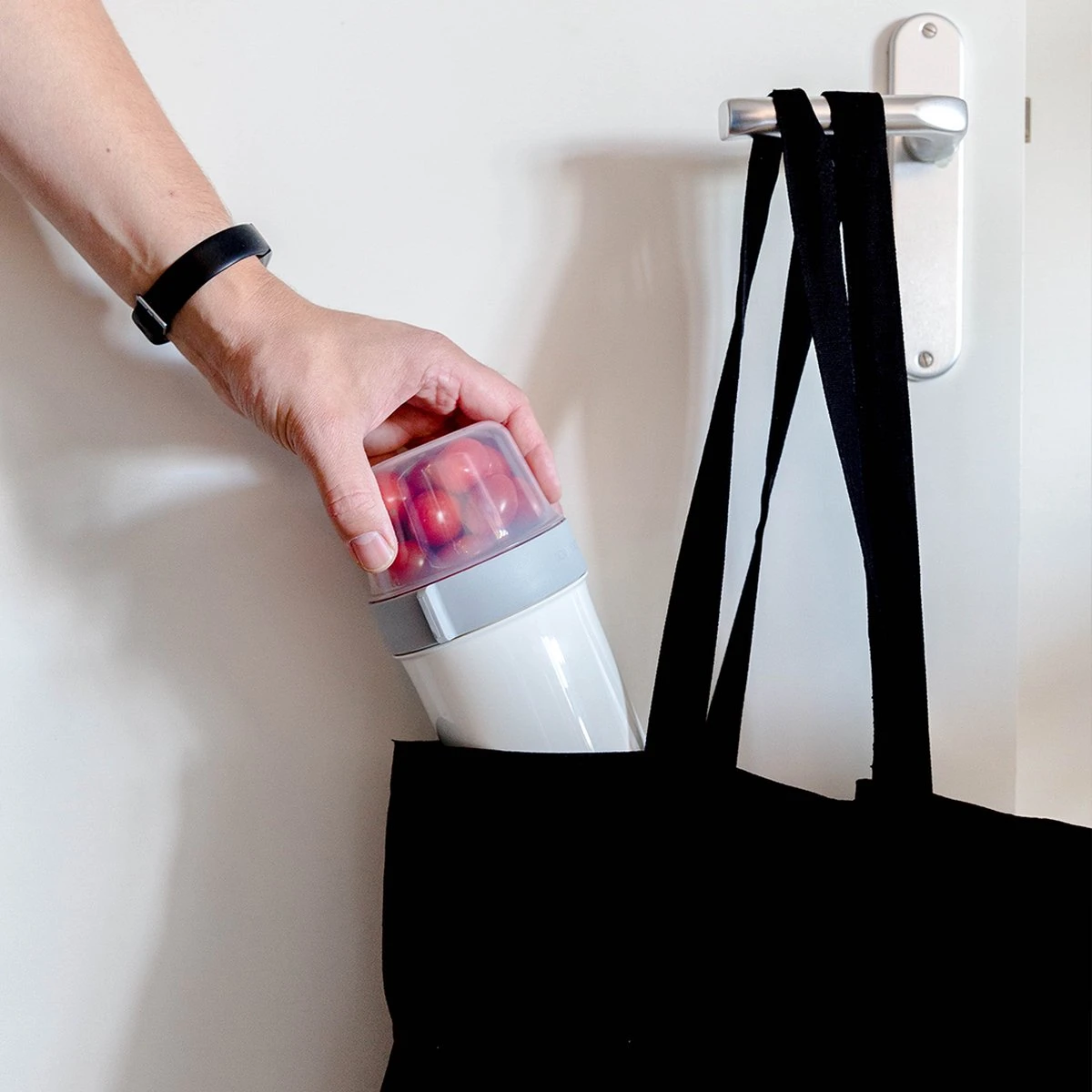 Lock&Lock Yoghurtbeker - Yoghurt Beker To Go - Muesli Beker To Go - Lunchpot - Lunchbeker - Medium - 560 Ml + 310 Ml - Wit 5 Lock&Lock Yoghurtbeker - Yoghurt Beker To Go - Muesli Beker To Go - Lunchpot - Lunchbeker - Medium - 560 Ml + 310 Ml - Wit - Afbeelding 5