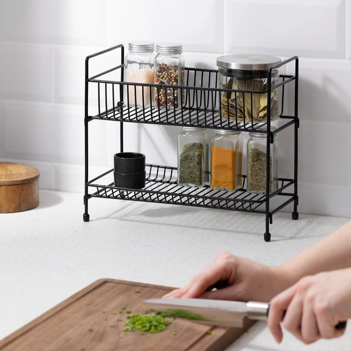 Navaris Stalen Kruidenrekje 2 Etages - Kruidenrek Staand - Rek Voor Kruidenpotjes En Glaasjes - Multifunctionele Organizer Voor Keuken En Badkamer 4 Navaris Stalen Kruidenrekje 2 Etages - Kruidenrek Staand - Rek Voor Kruidenpotjes En Glaasjes - Multifunctionele Organizer Voor Keuken En Badkamer - Afbeelding 4