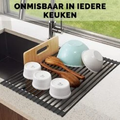 Kitch&Life Afdruiprek Oprolbaar - Mat Zwart - Pannenonderzetter - Afdruipmat - Keukenrek 3-in-1 17 Kitch&Life Afdruiprek Oprolbaar - Mat Zwart - Pannenonderzetter - Afdruipmat - Keukenrek 3-in-1 -Mepal Shop 1200x1200 538