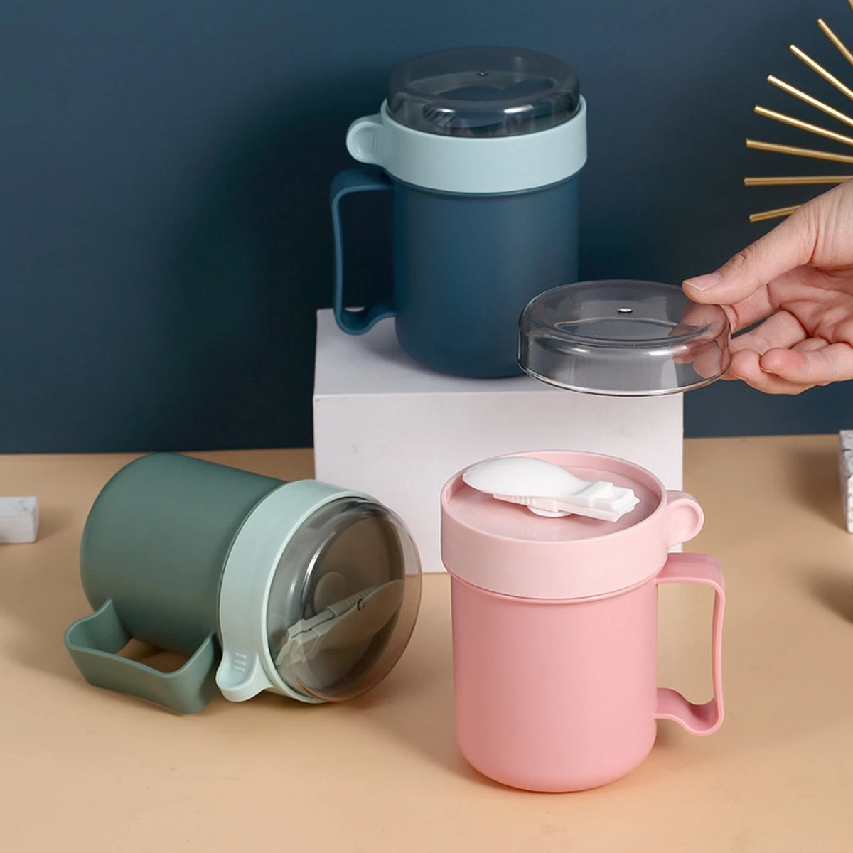 Soepbeker Magnetron Met Hendel - Roze 500ml - Hitte Bestendige Beker - Lunchcontainer - Yoghurt To Go - Soepbeker To Go - Inclusief Lepel/vork 3 Soepbeker Magnetron Met Hendel - Roze 500ml - Hitte Bestendige Beker - Lunchcontainer - Yoghurt To Go - Soepbeker To Go - Inclusief Lepel/vork - Afbeelding 3