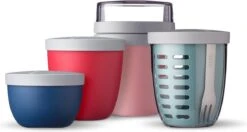 Mepal – Fruit-& Veggie Pot Ellipse – Fruitbox Voor Onderweg - Nordic Denim – Voorzien Van Vergietje En RVS Vorkje -Mepal Shop 1200x640 2