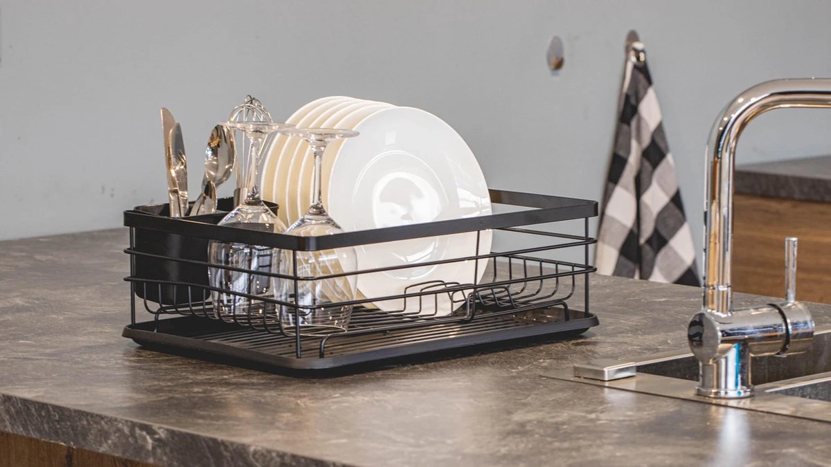 Sareva Afdruiprek - Met Plateau - Zwart 2 Sareva Afdruiprek - Met Plateau - Zwart - Afbeelding 2