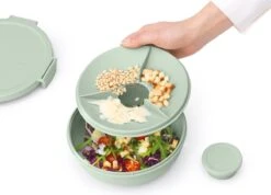 Brabantia Make & Take Salade Lunchbox - 1,3 L - Kunststof - Jade Green 18 Brabantia Make & Take Salade Lunchbox - 1,3 L - Kunststof - Jade Green -Mepal Shop 1200x866