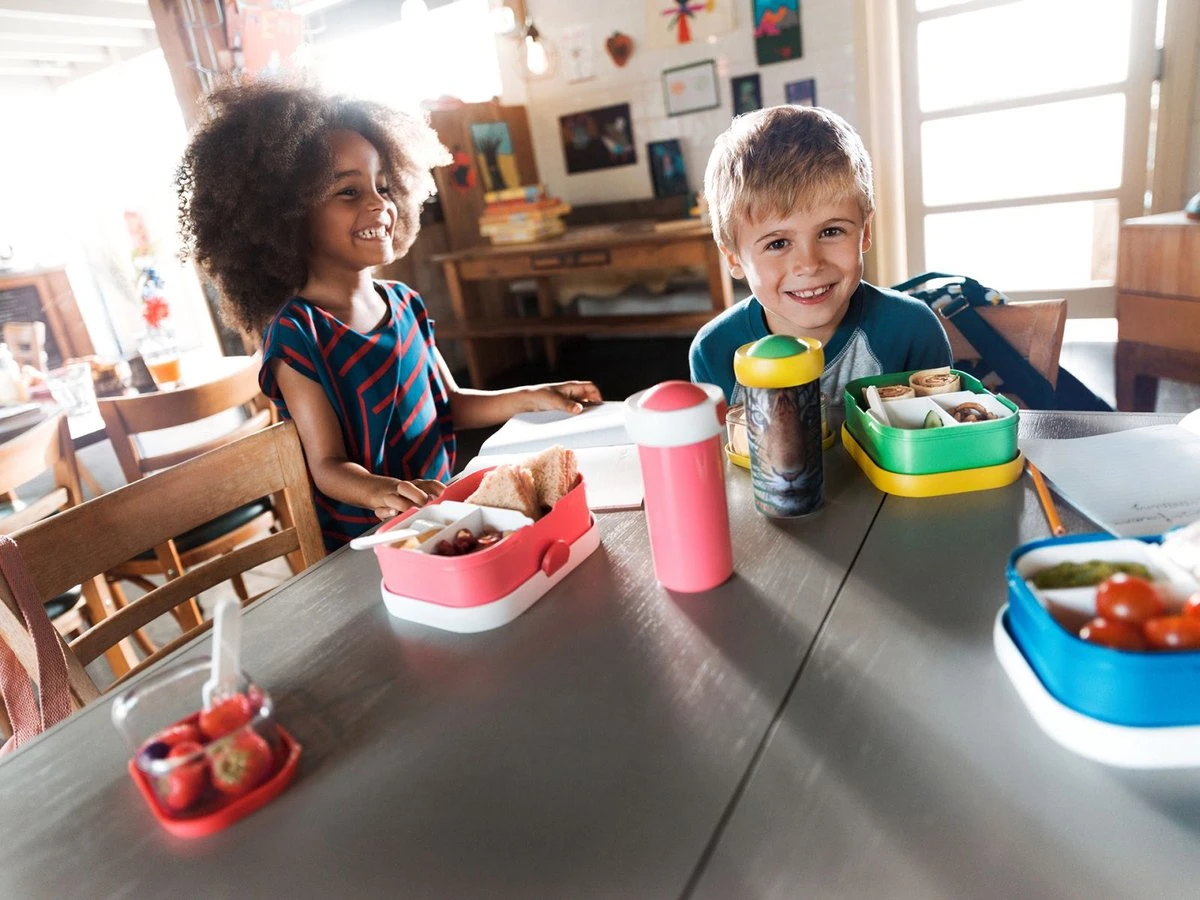 Mepal – Lunchset Campus (sb + Lb) – Schoolbeker En Broodtrommel Voor Kinderen – Roze – Bento Box - Lekvrij 8 Mepal – Lunchset Campus (sb + Lb) – Schoolbeker En Broodtrommel Voor Kinderen – Roze – Bento Box - Lekvrij - Afbeelding 8