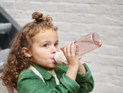 Mepal – Waterfles + Lunchbox + Fruitbox Campus – Pink – Drinkfles Voor Kinderen – Broodtrommel – Fruitbakje – Giftset -Mepal Shop 1200x915