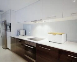 Broodtrommel-Helpt Brood Vers Te Houden-Wit-Brooddoos-Bewaardoos-Vershouddoos-Broodkast-Broodbak-Broodmand-Metaal 5 Broodtrommel-Helpt Brood Vers Te Houden-Wit-Brooddoos-Bewaardoos-Vershouddoos-Broodkast-Broodbak-Broodmand-Metaal -Mepal Shop 1200x961 2