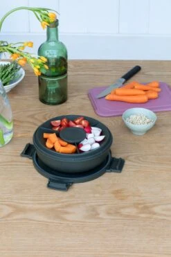 Brabantia Make & Take Salade Lunchbox - 1,3 L - Kunststof - Dark Grey 23 Brabantia Make & Take Salade Lunchbox - 1,3 L - Kunststof - Dark Grey -Mepal Shop 800x1200 8